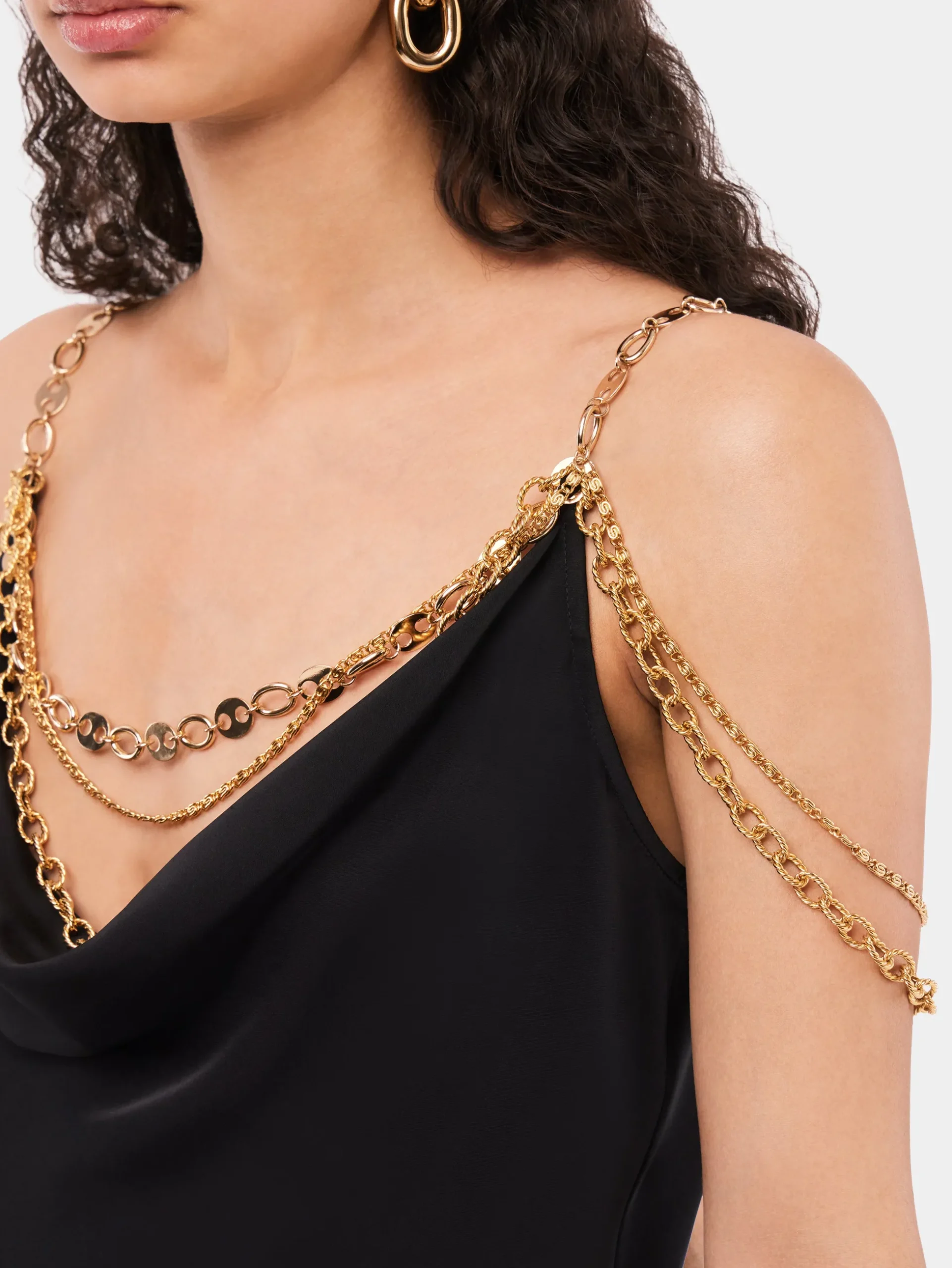 Black top embellished with "Eight" signature chain | Rabanne Shop