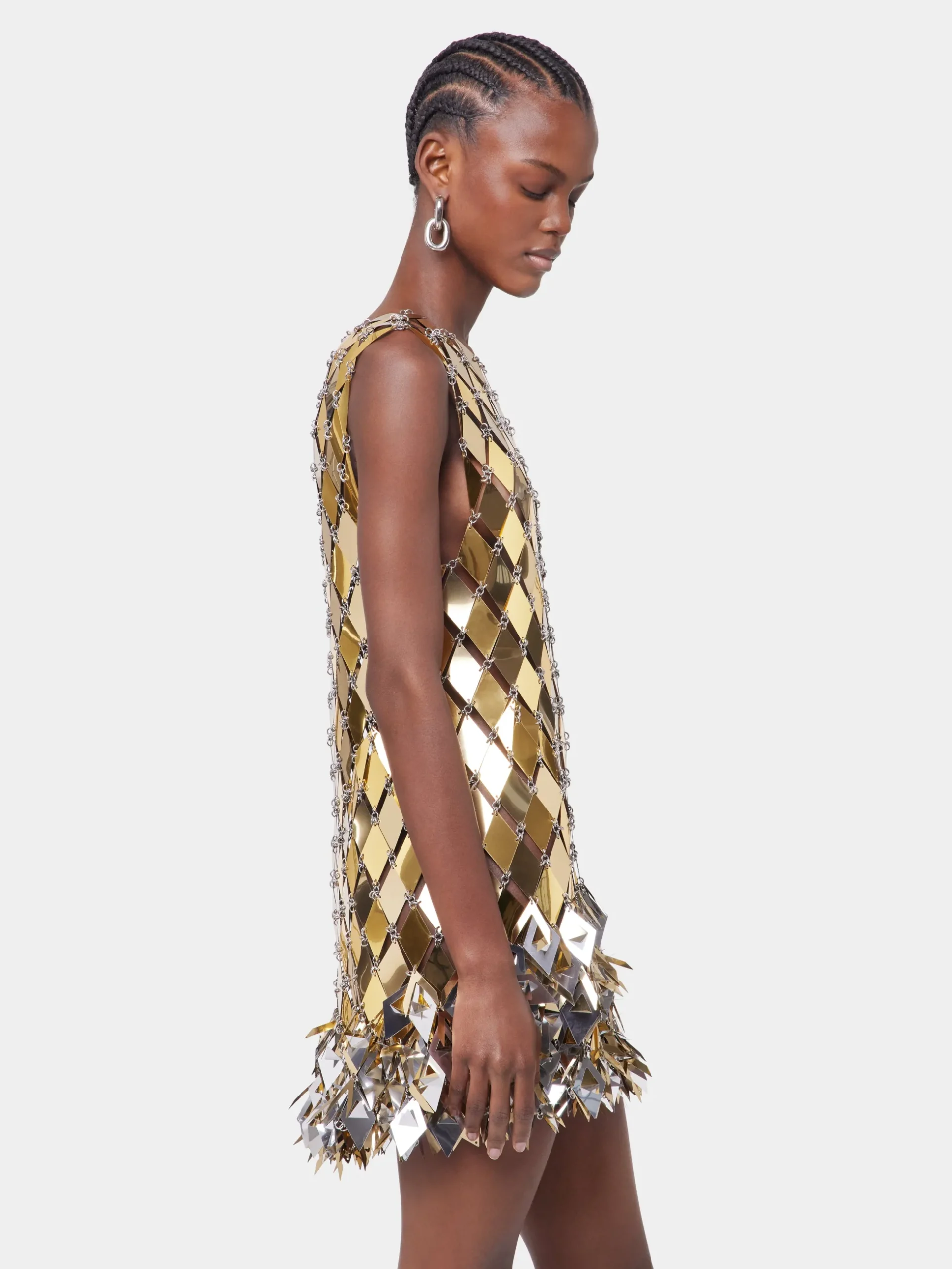 GOLD SHORT DRESS IN ASSEMBLY | Rabanne Best