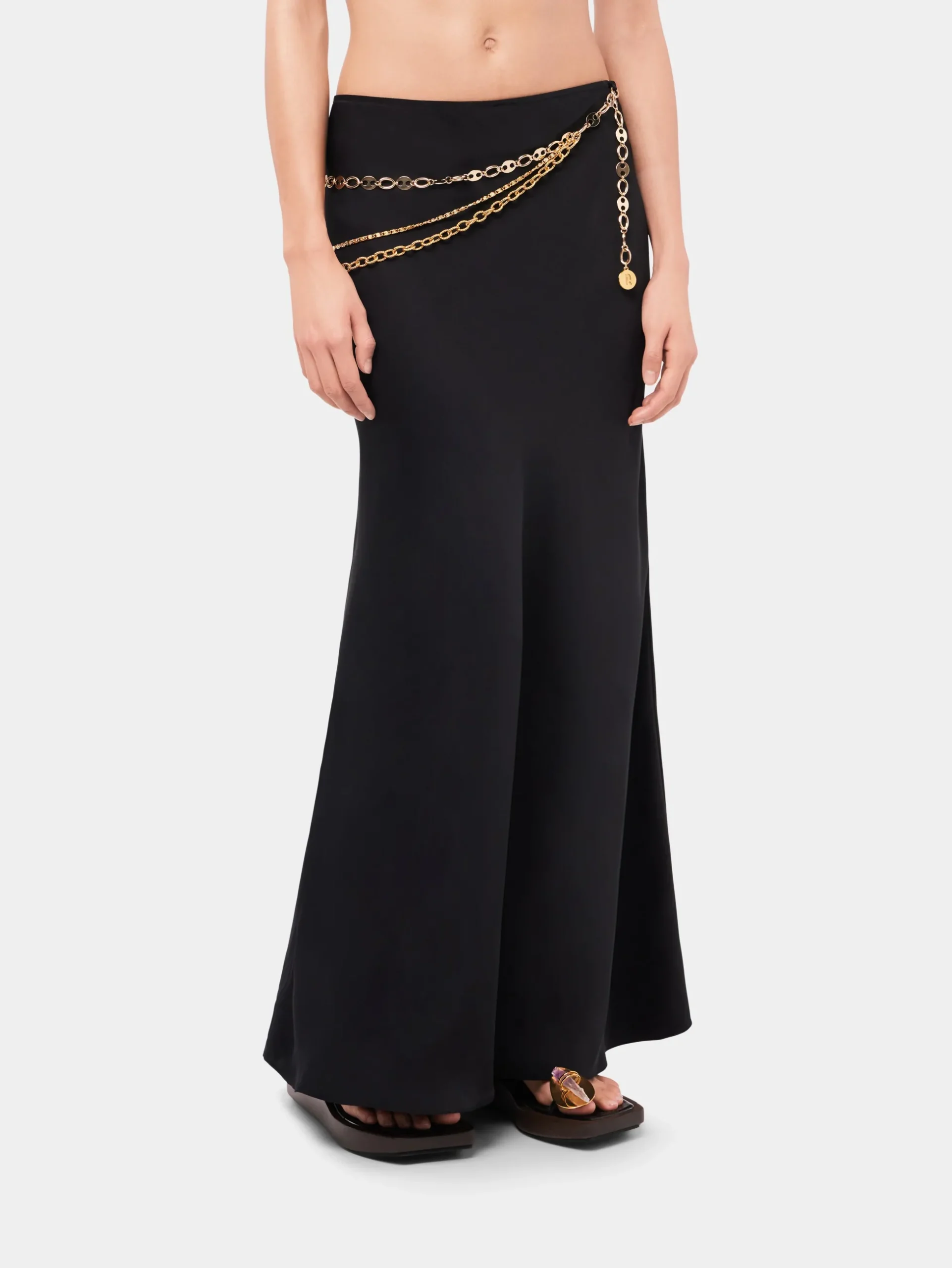 Long black skirt embellished with "eight" signature chain | Rabanne Sale
