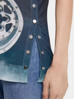 SLEEVELESS TOP