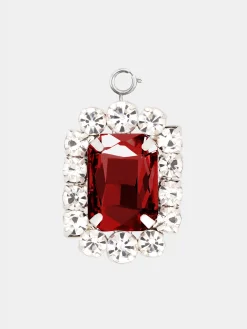 Squared charm with ruby red crystal | Rabanne Store